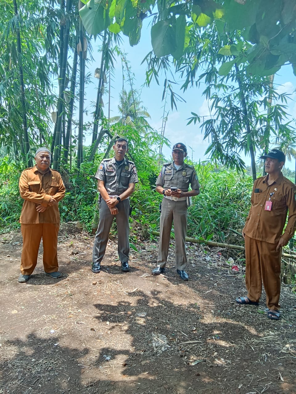 Patroli Keamanan Lingkungan Candi Agung