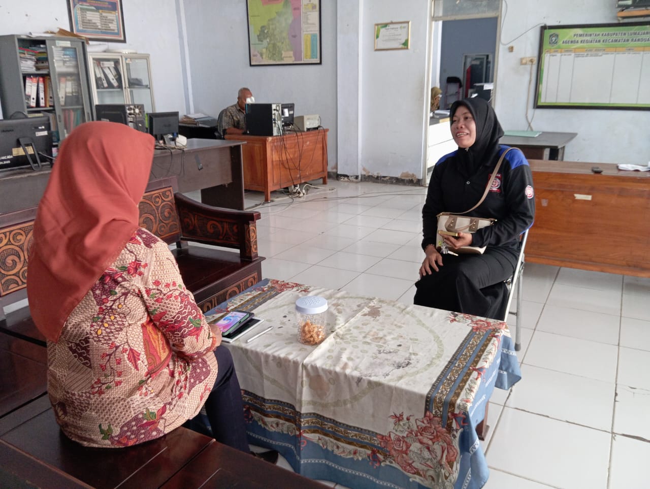Koordinasi Camat dan petugas Tagana