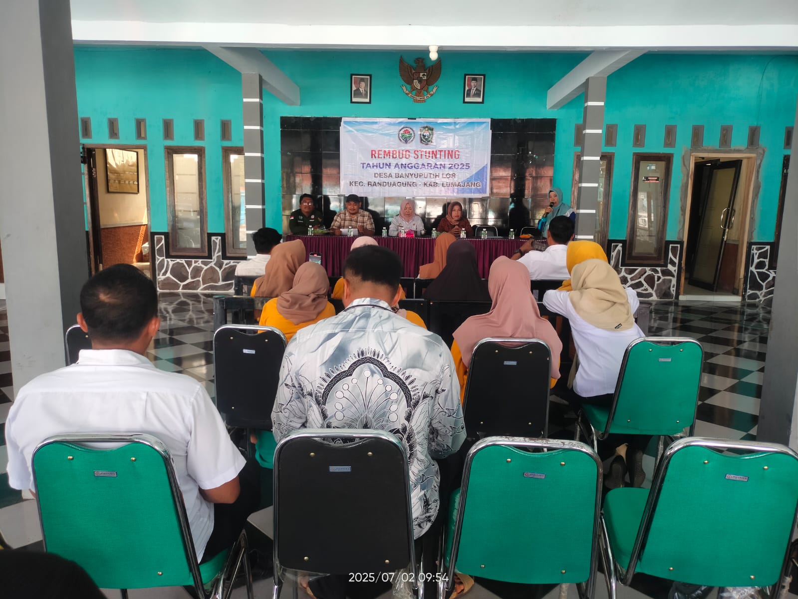 kegiatan rapat