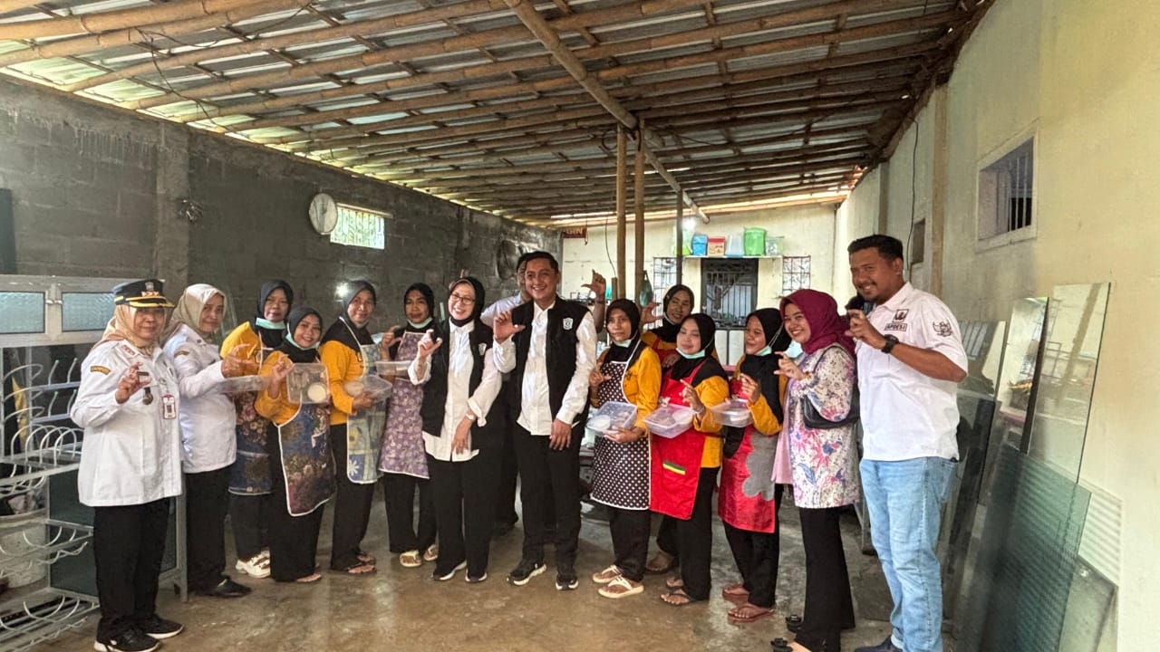Pemantauan Dapur PMT Wilker PKM Tunjung
