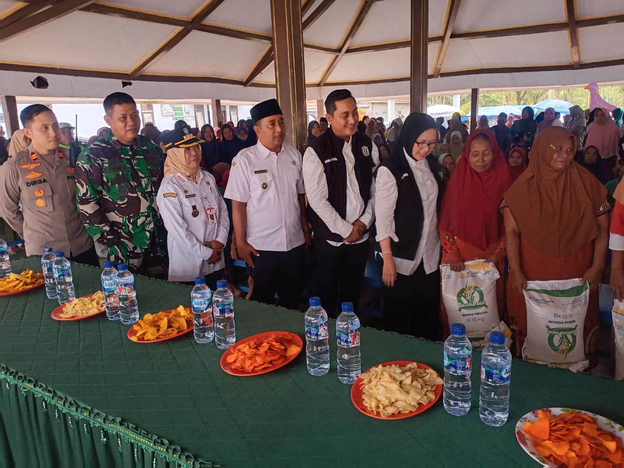 Pembagian beras 20 kg
