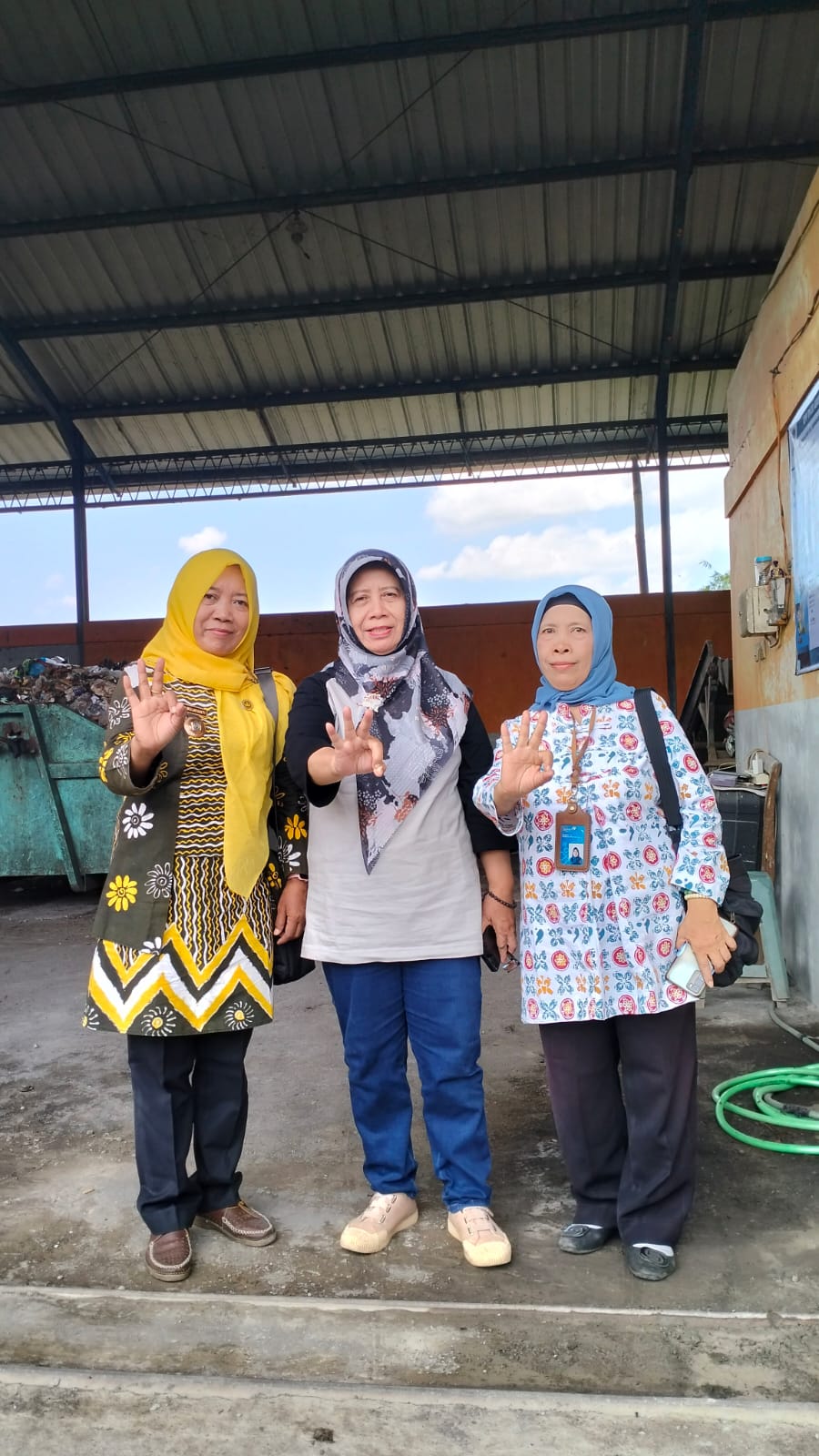 Penilaian TPS ( Tempat Pembuangan Sampah ) di desa randuagung