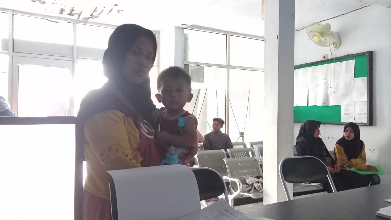 Kegiatan Pelayanan KK, KTP dan Akta Kelahiran