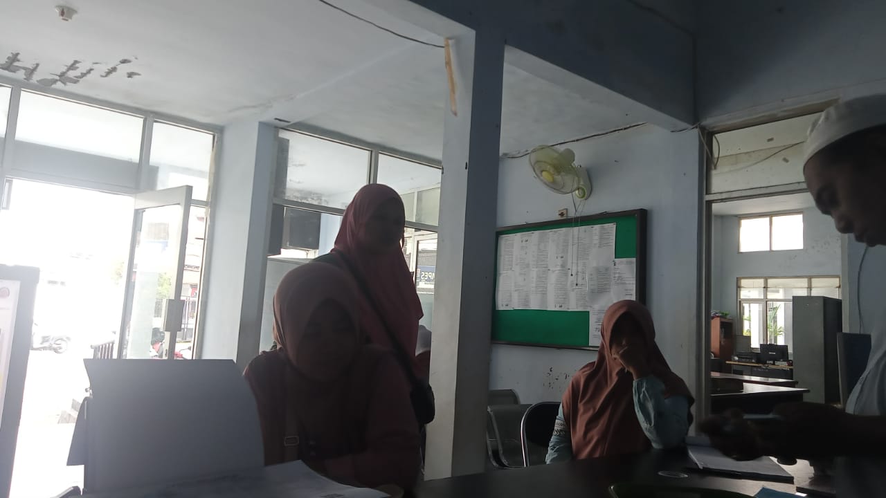 Kegiatan Pelayanan KK, KTP dan Akta Kelahiran